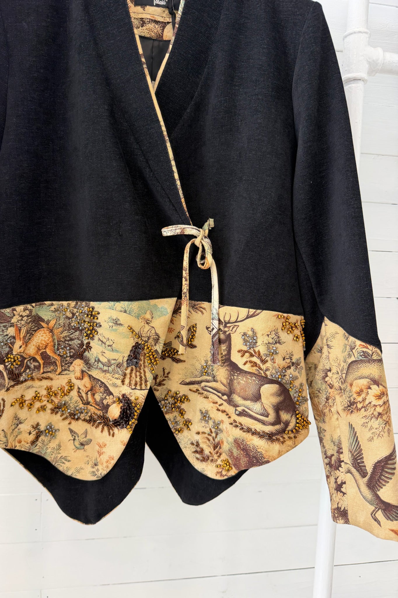 Giacca ricamata con inserti tapestry