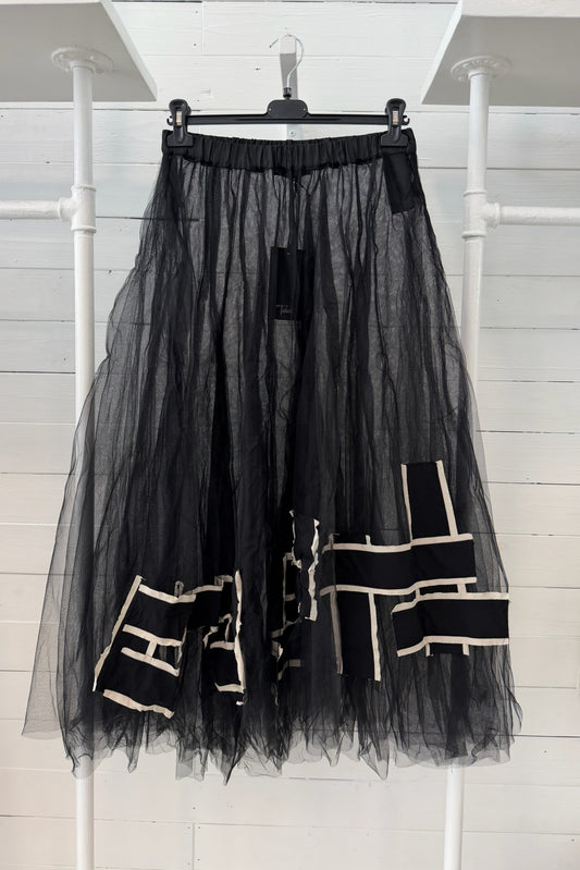 Gonna Ampia in Tulle con Applicazioni Geometriche