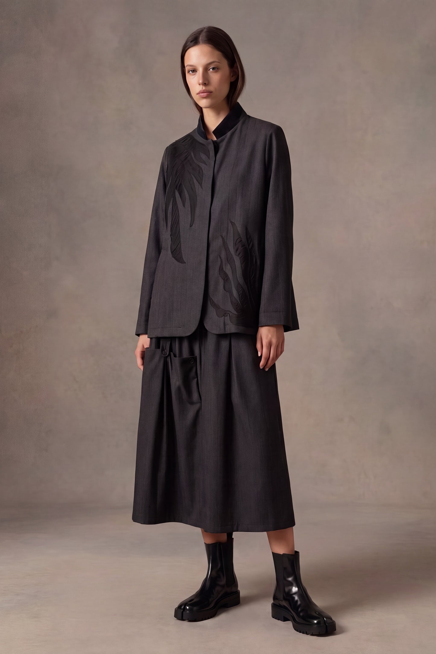 Gonna midi con maxi tasche applicate