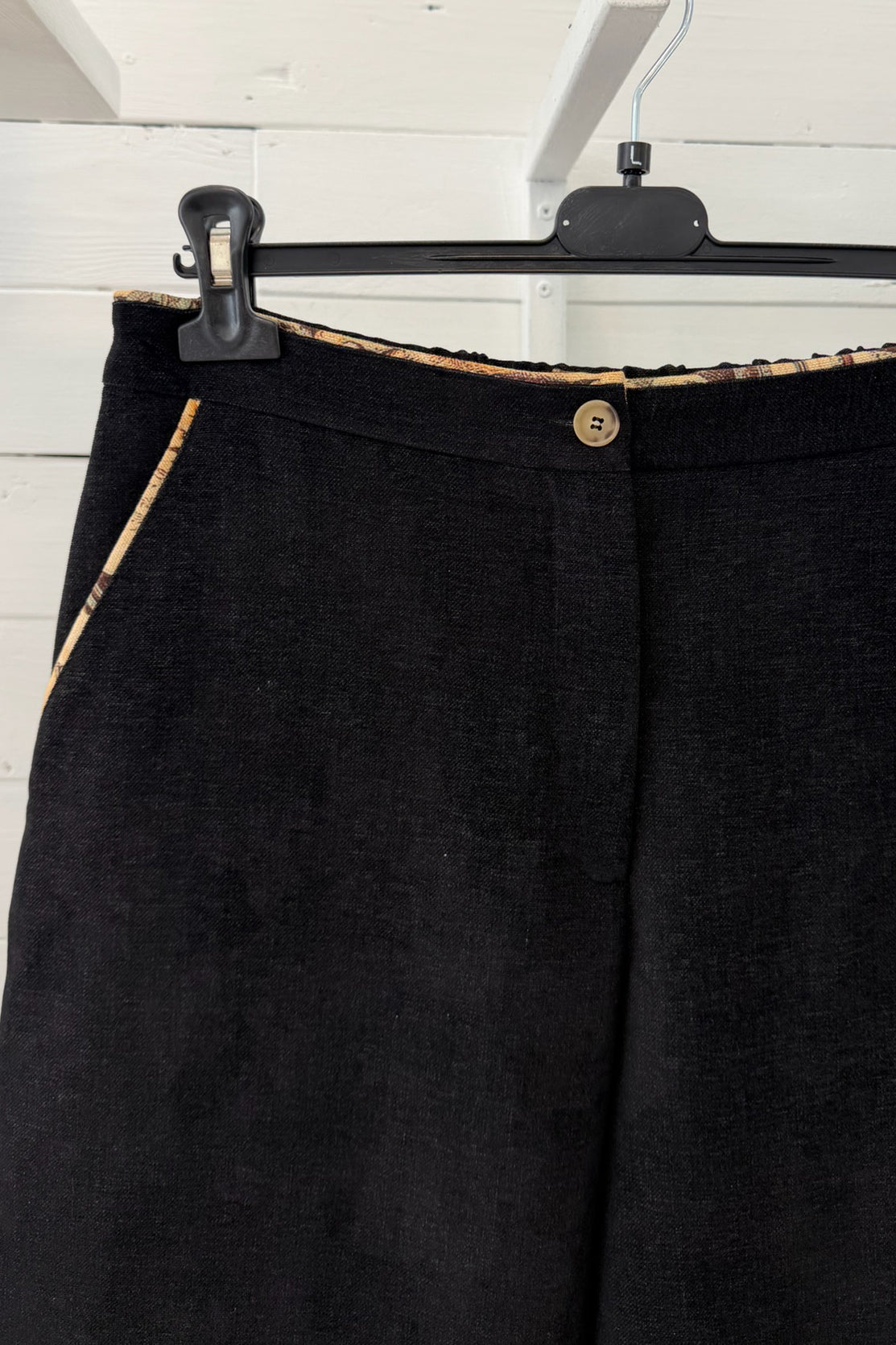 Pantalone con Dettagli Fantasia