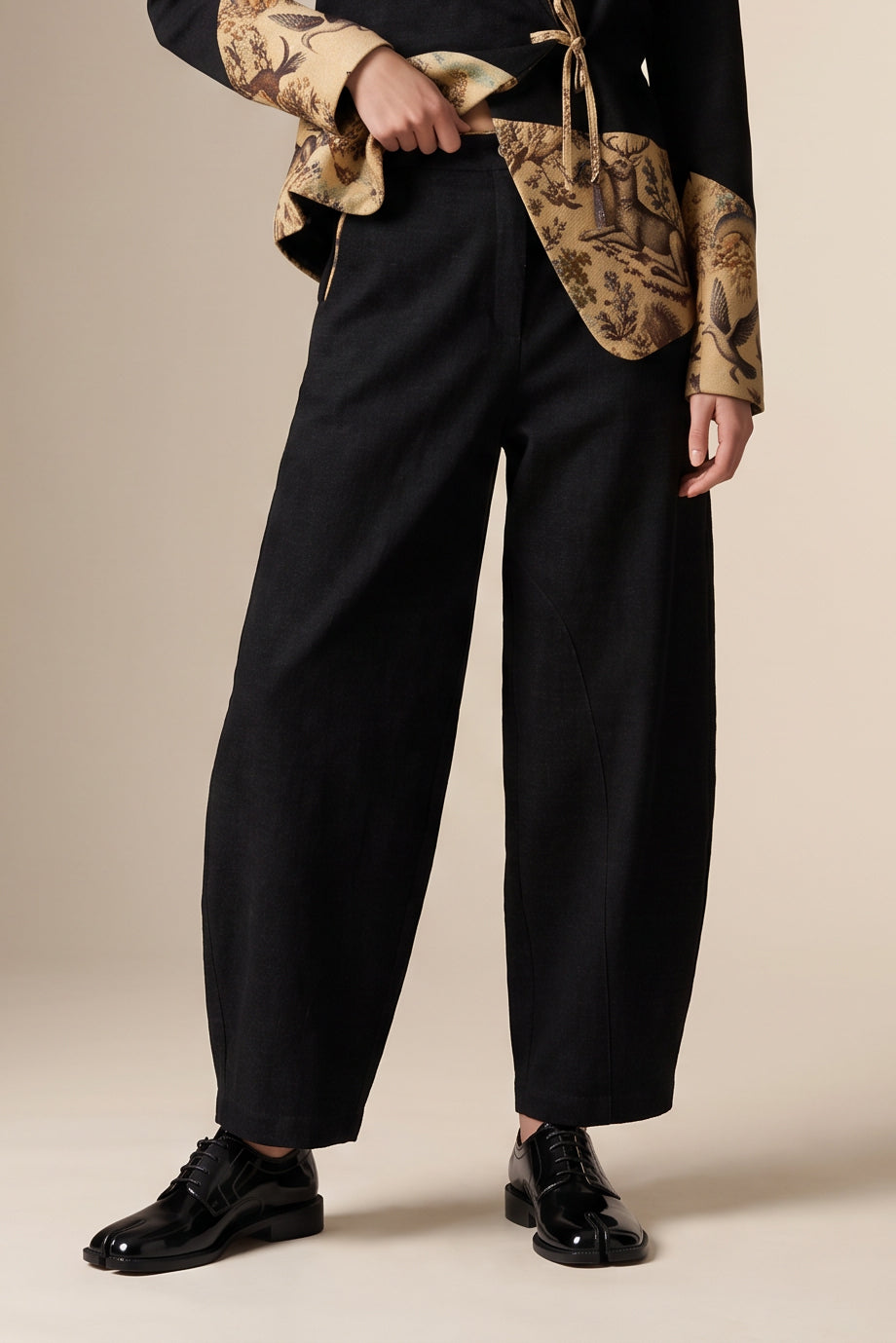 Pantalone con Dettagli Fantasia