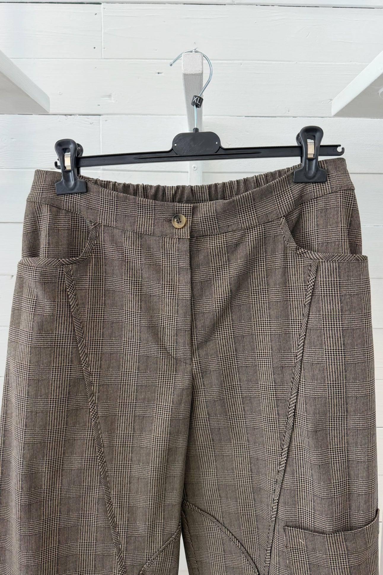 Pantalone a Quadri con Tasche Applicate