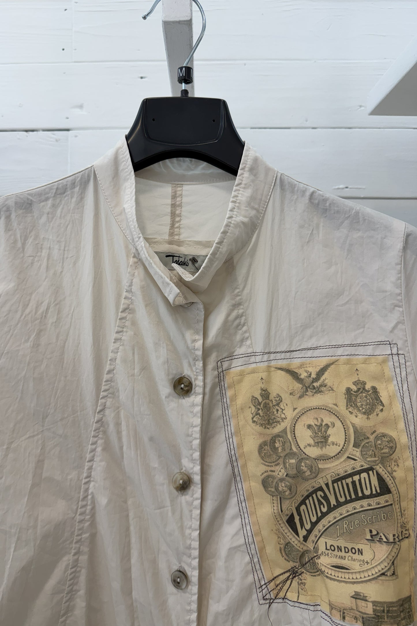 Camicione a ovetto con patch vintage