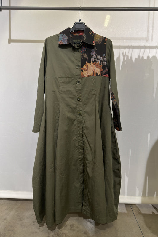 Spolverino con inserti floreali